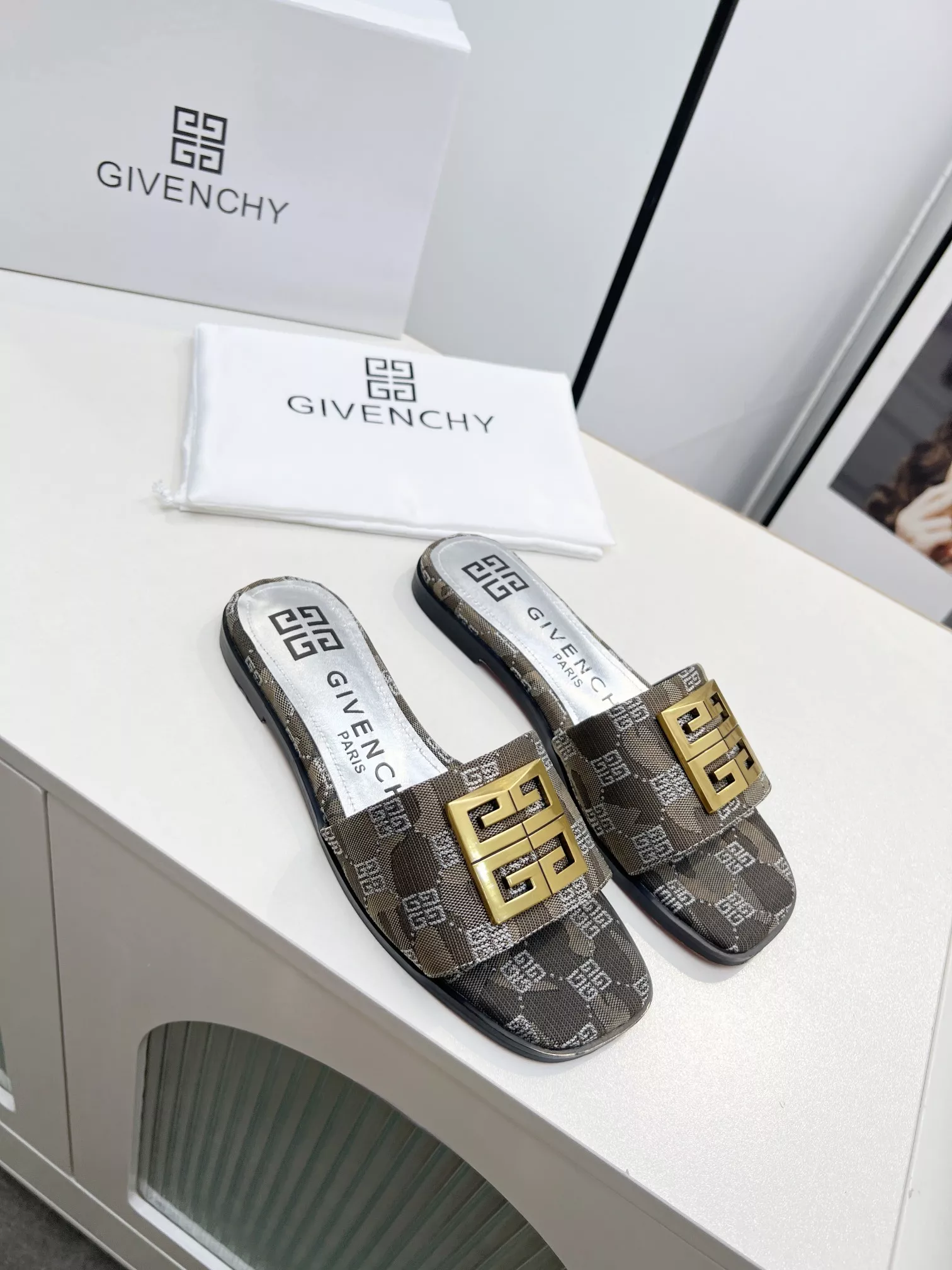 givenchy chaussons pour femme s_12a25341